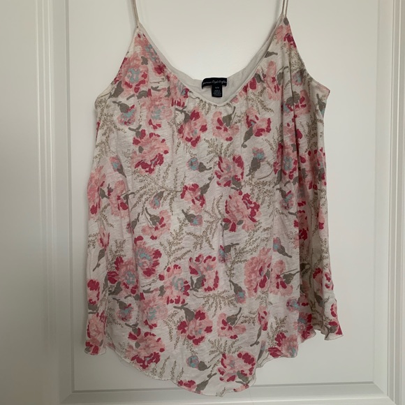 Tank - Picture 2 of 5